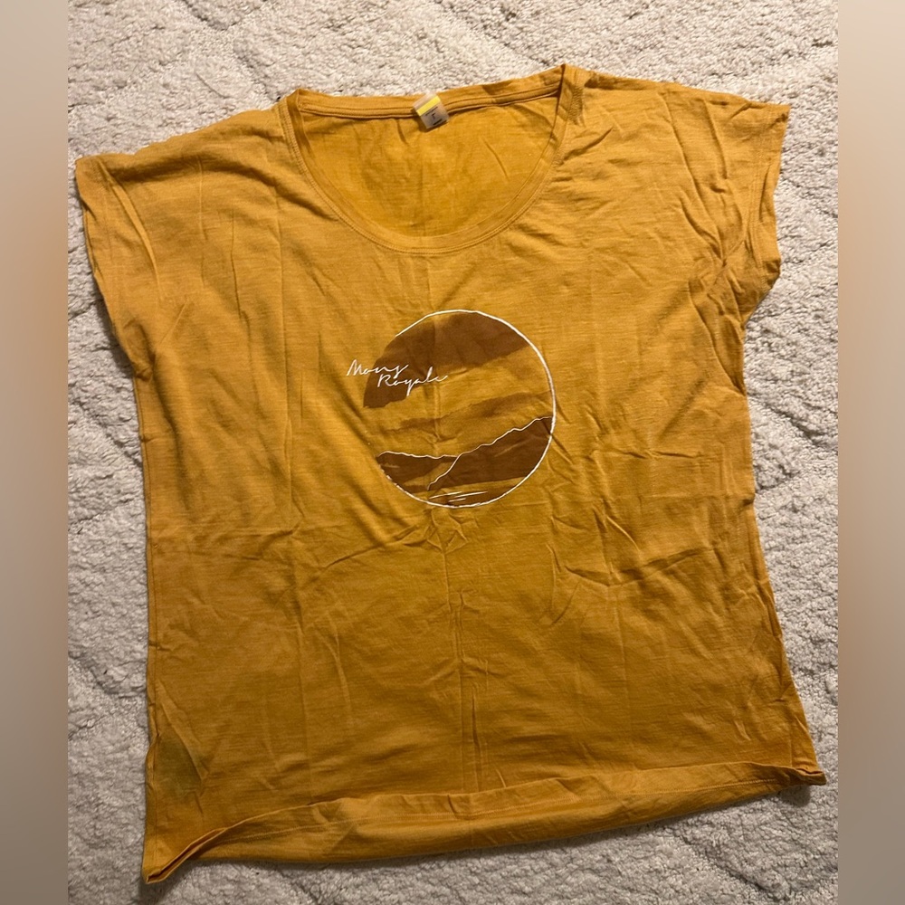 Mons Royale merino T shirt - women’s large